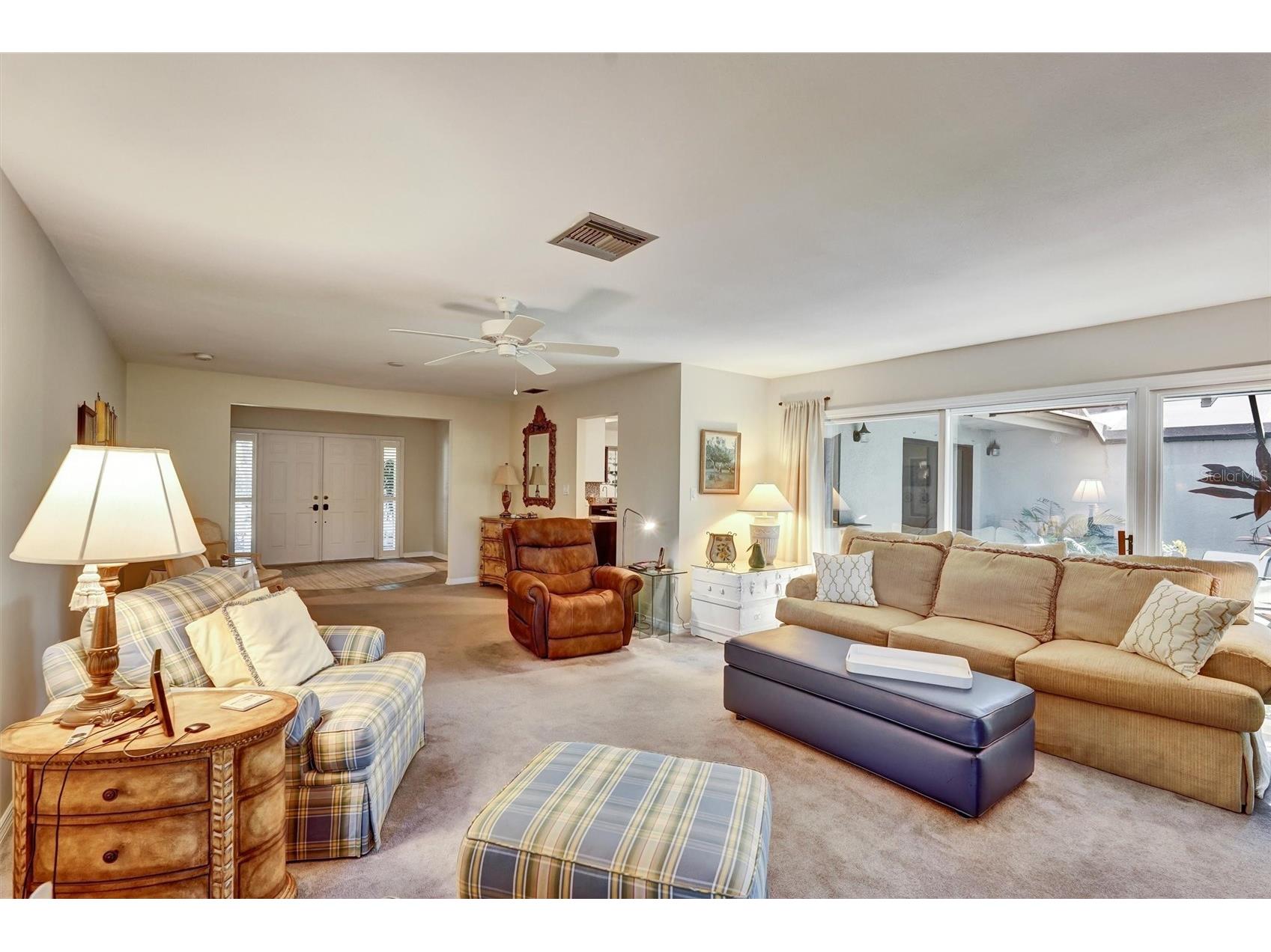 6120 Wilshire Circle #6 Sarasota FL 34238 - Mirror Lake A4678904 image16