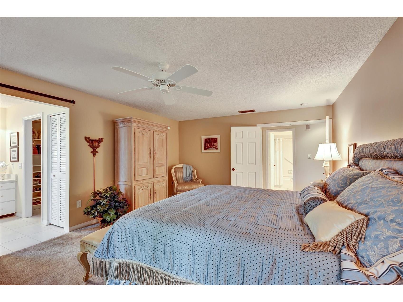 6120 Wilshire Circle #6 Sarasota FL 34238 - Mirror Lake A4678904 image23