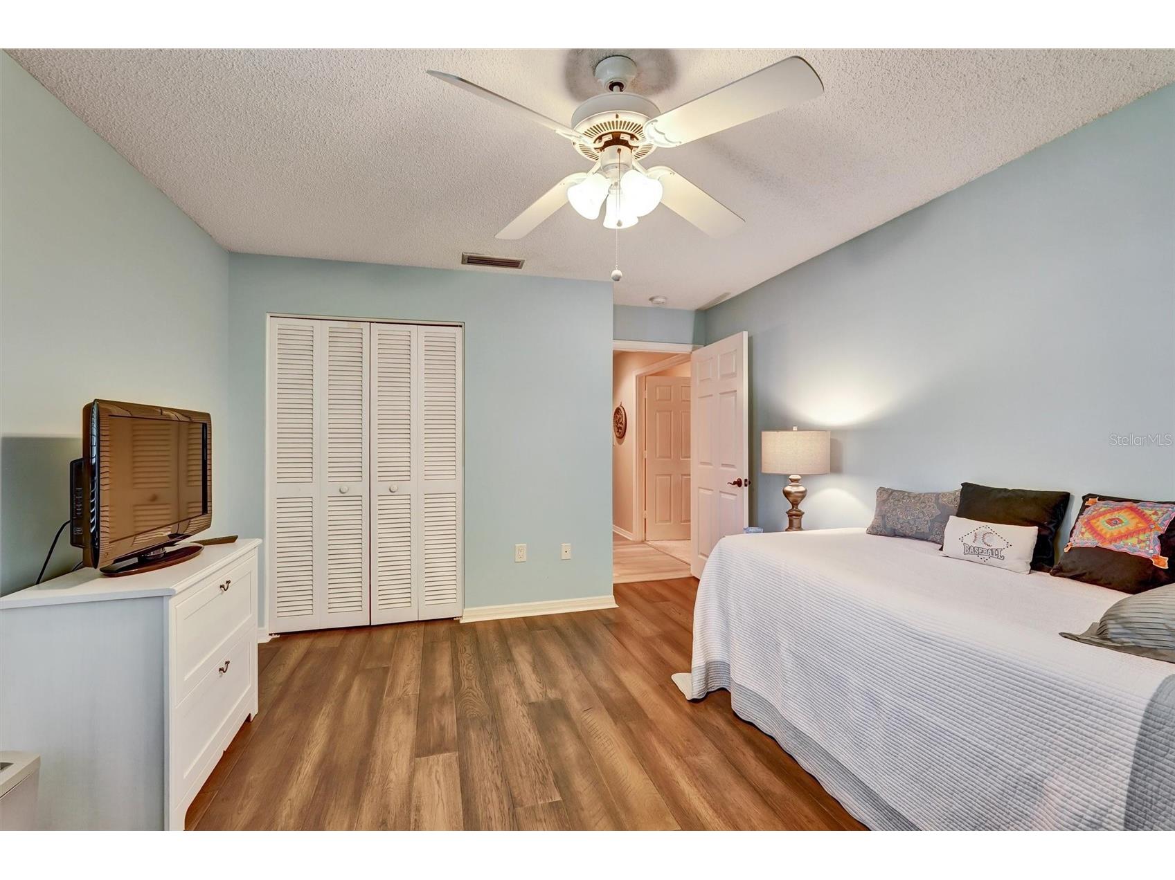 6120 Wilshire Circle #6 Sarasota FL 34238 - Mirror Lake A4678904 image35