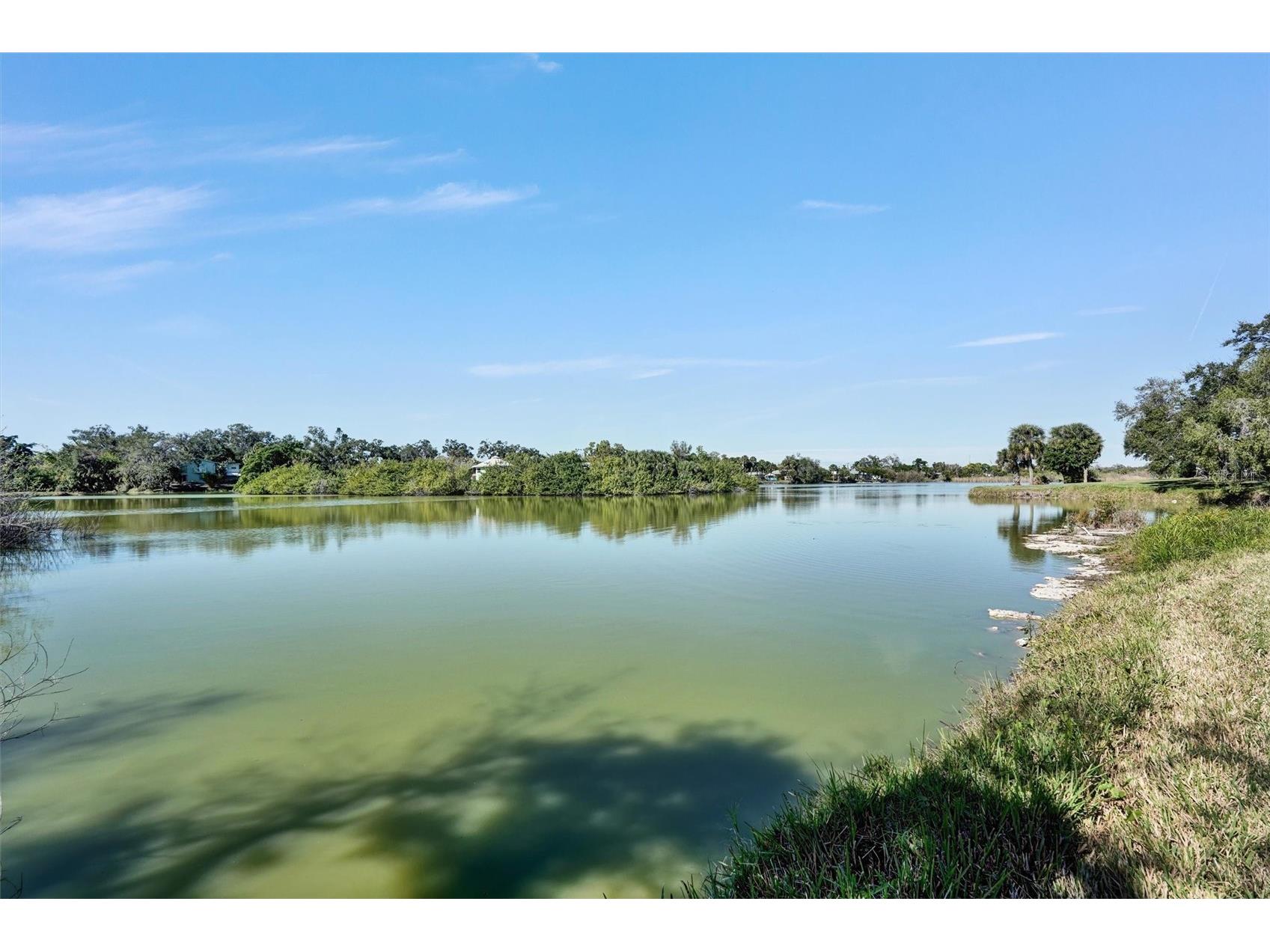 6120 Wilshire Circle #6 Sarasota FL 34238 - Mirror Lake A4678904 image41