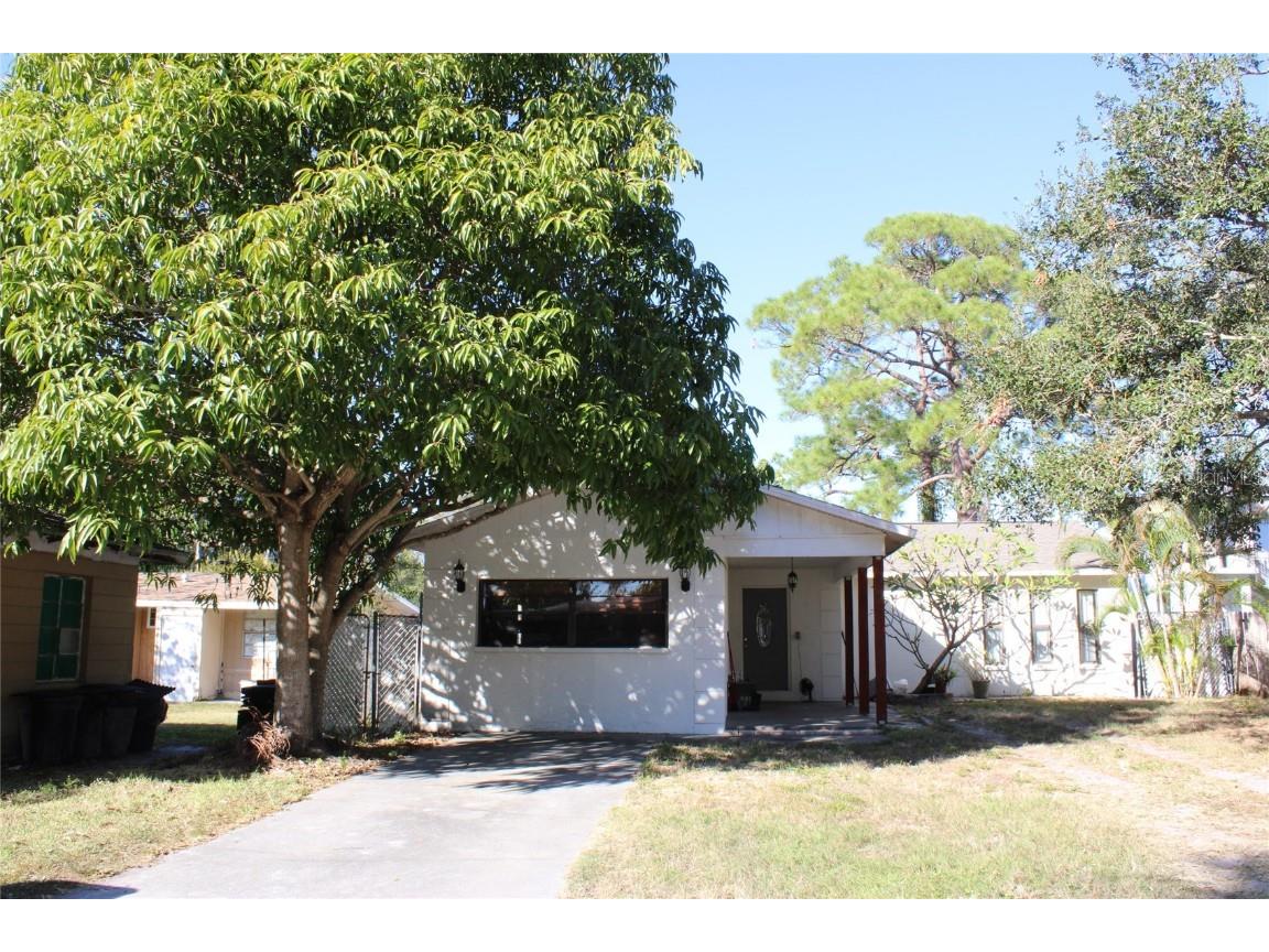 6121 56th Avenue N Saint Petersburg FL 33709 TB8457169 image1