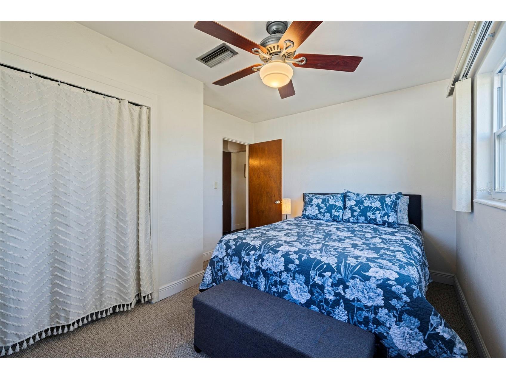 6121 58th Street N Saint Petersburg FL 33709 TB8471440 image23