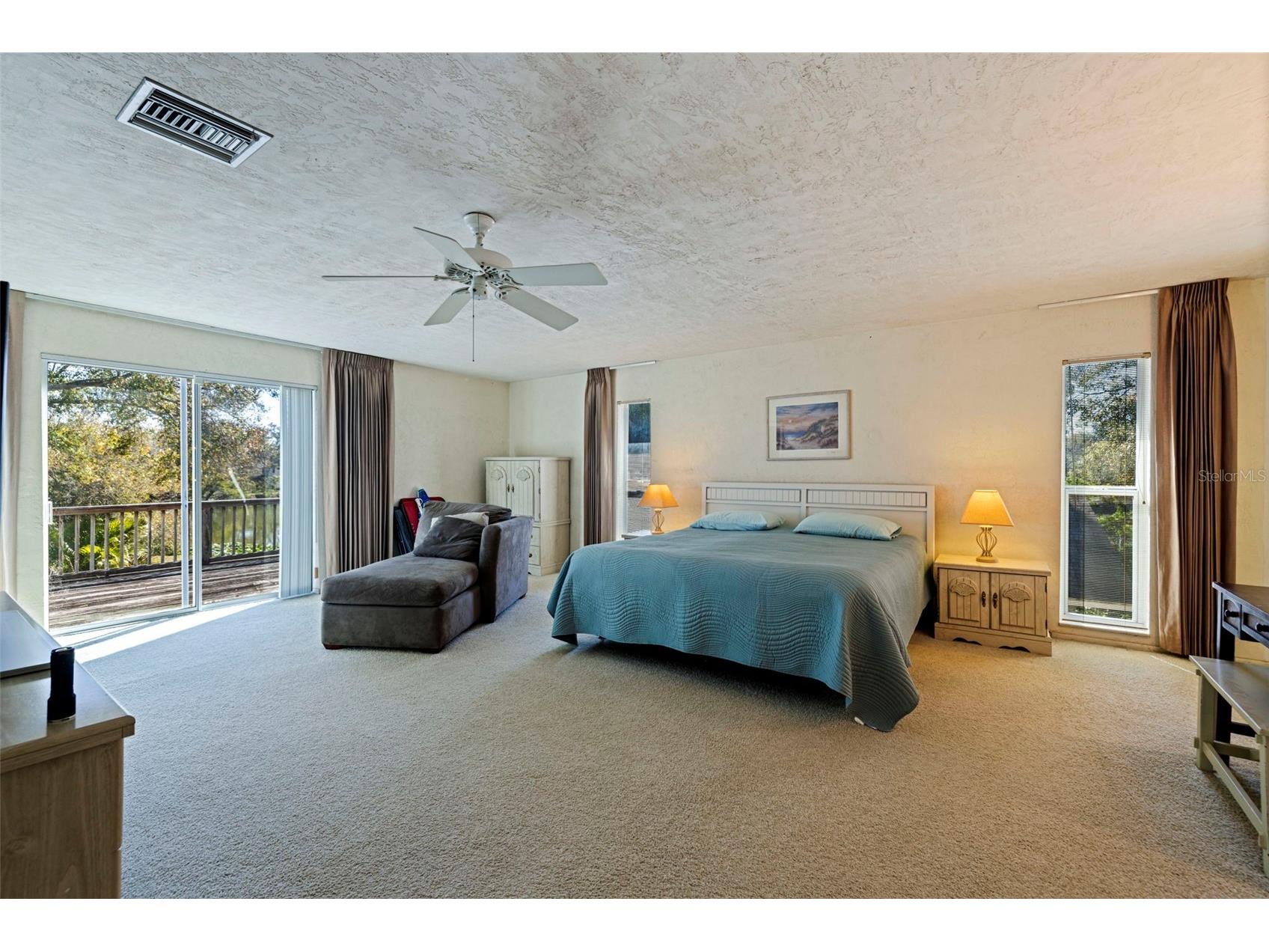 6121 58th Street N Saint Petersburg FL 33709 TB8471440 image28
