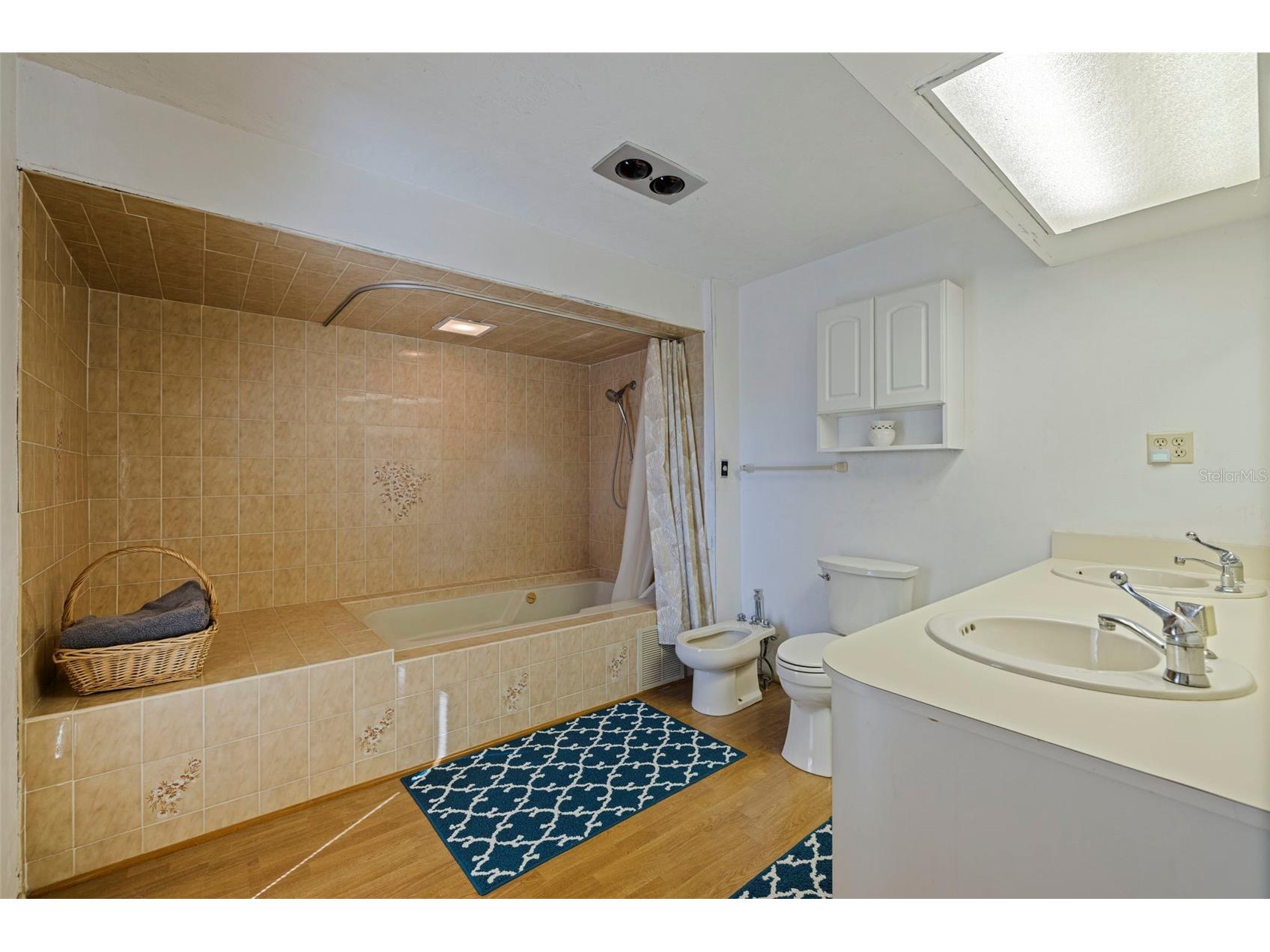 6121 58th Street N Saint Petersburg FL 33709 TB8471440 image32