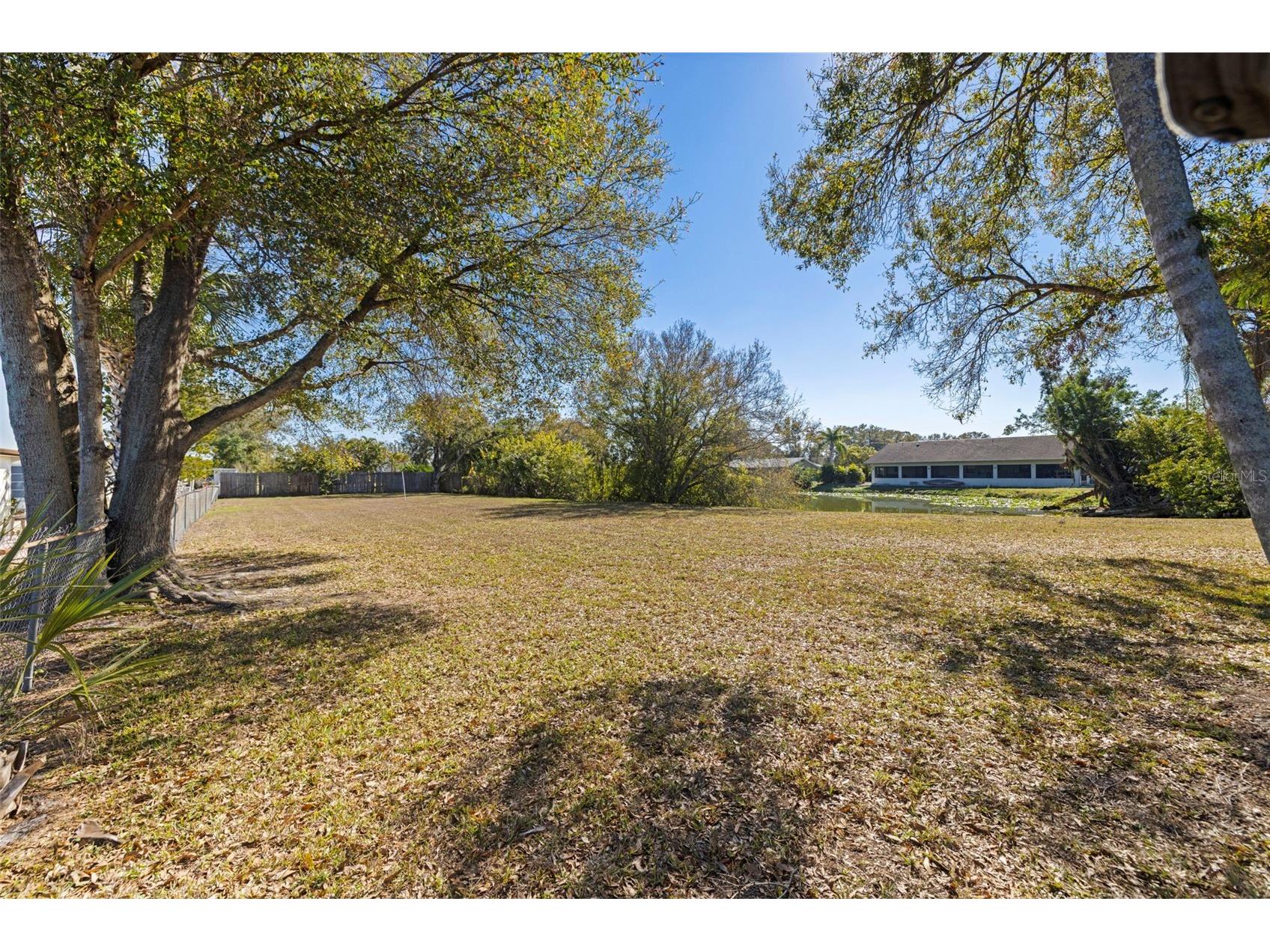 6121 58th Street N Saint Petersburg FL 33709 TB8471440 image49