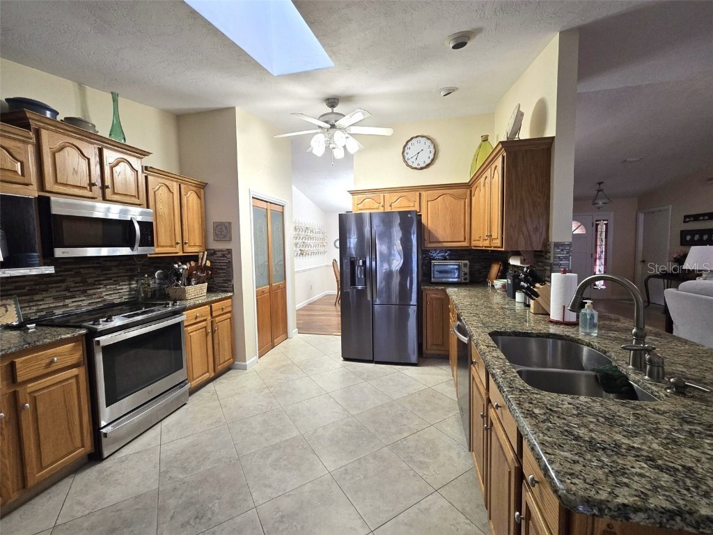 6121 S Sunway Point Floral City FL 34436 TB8458224 image12