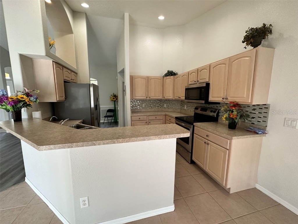 6121 Surf Avenue North Port FL 34291 C7515918 image8