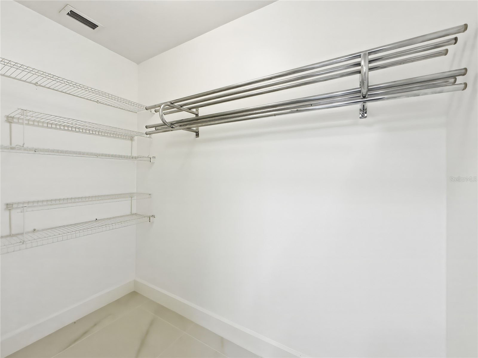 6121 Whiteway Drive Tampa FL 33617 TB8513382 image14