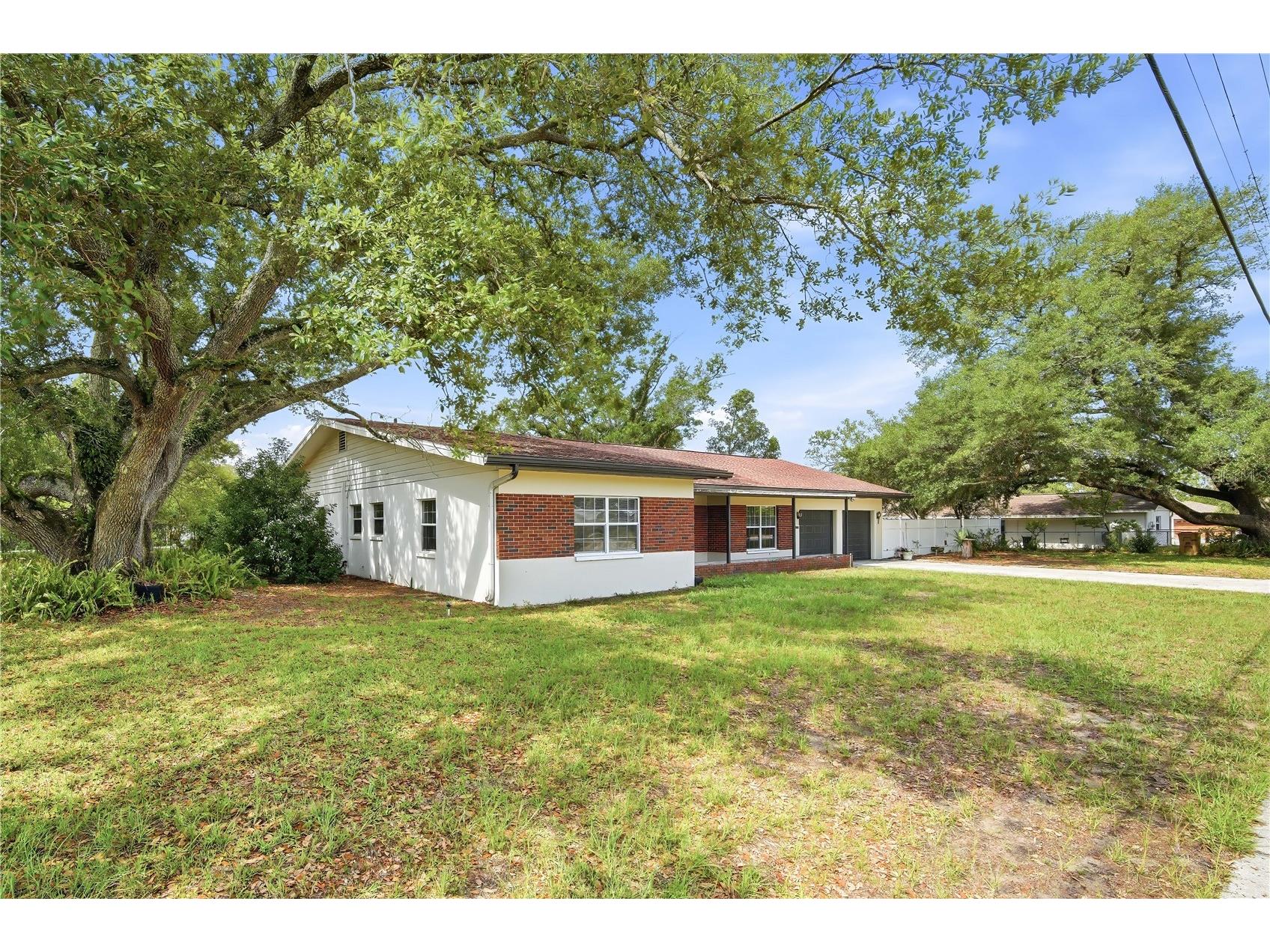 6121 Whiteway Drive Tampa FL 33617 TB8513382 image2