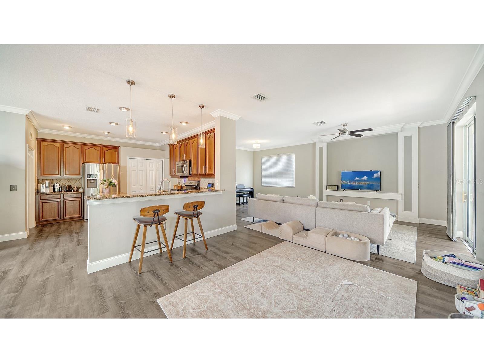 6122 Blue Runner Court Lakewood Ranch FL 34202 - LAKE UIGLEIN A4686699 image11