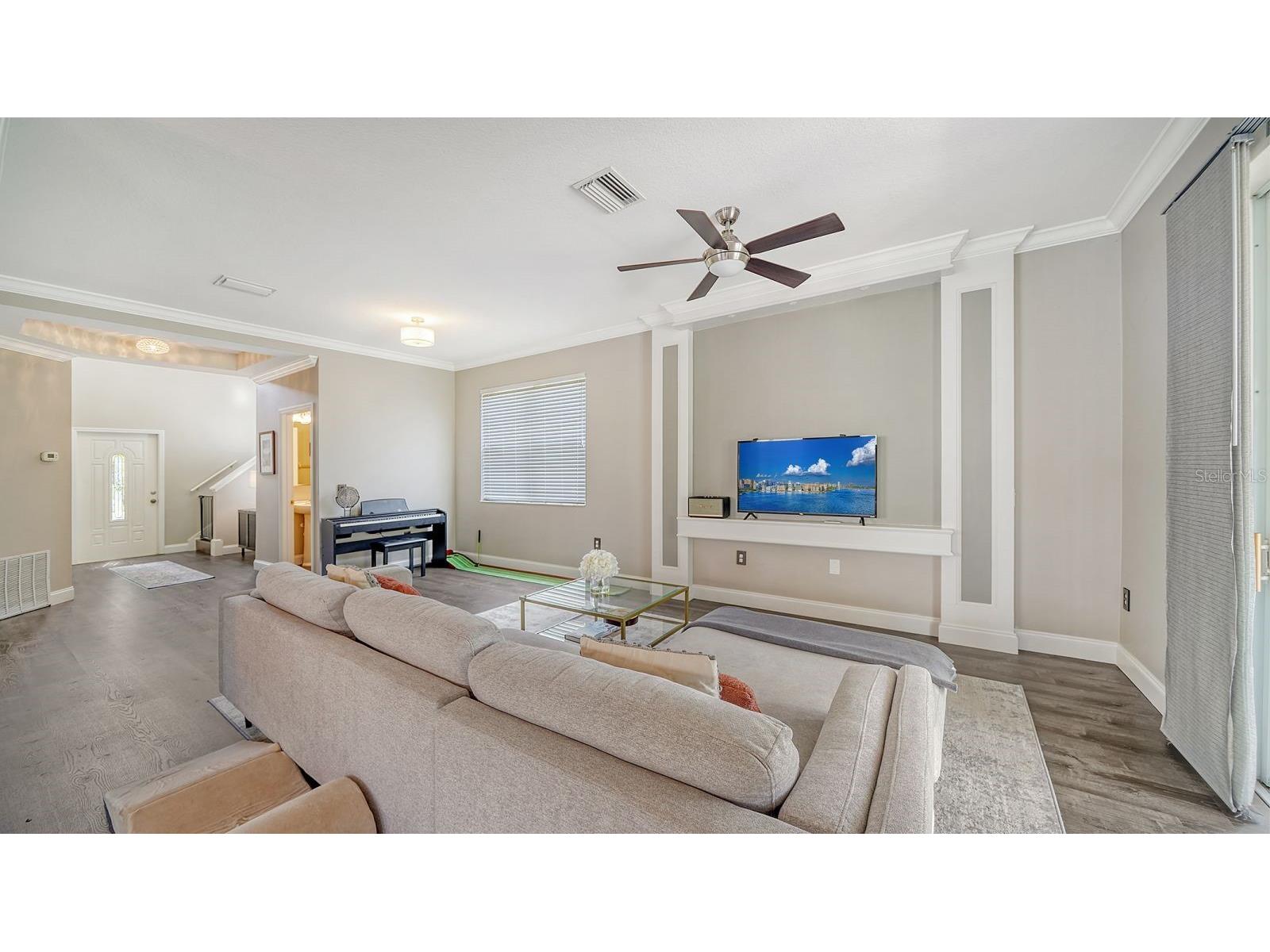 6122 Blue Runner Court Lakewood Ranch FL 34202 - LAKE UIGLEIN A4686699 image4