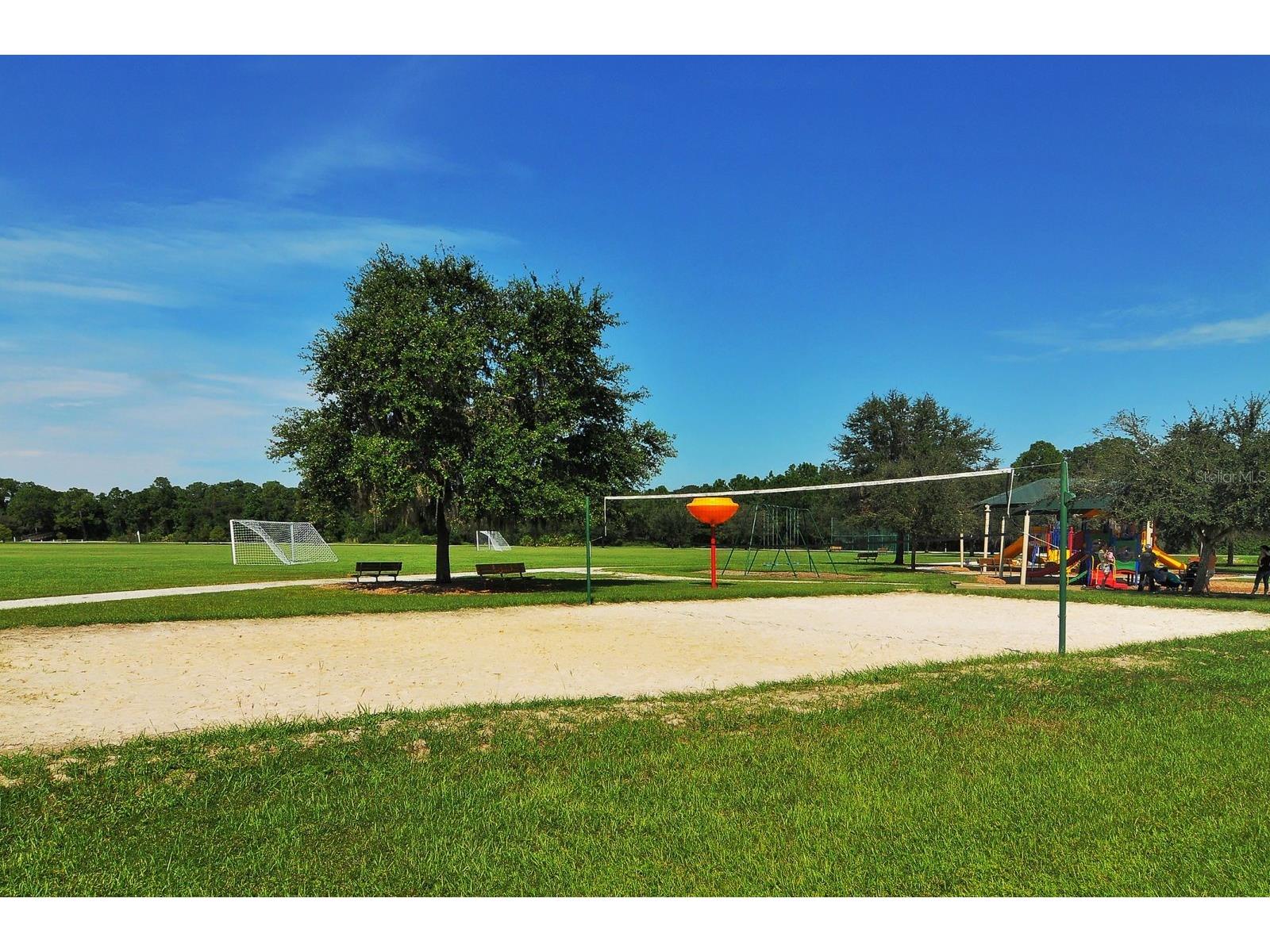 6122 Blue Runner Court Lakewood Ranch FL 34202 - LAKE UIGLEIN A4686699 image43