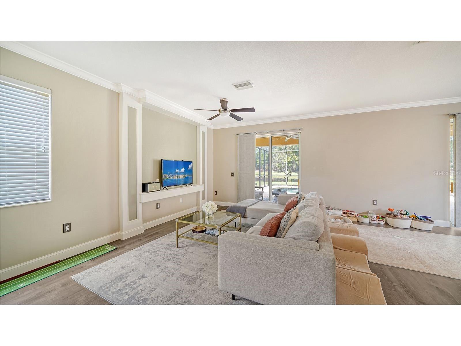 6122 Blue Runner Court Lakewood Ranch FL 34202 - LAKE UIGLEIN A4686699 image5