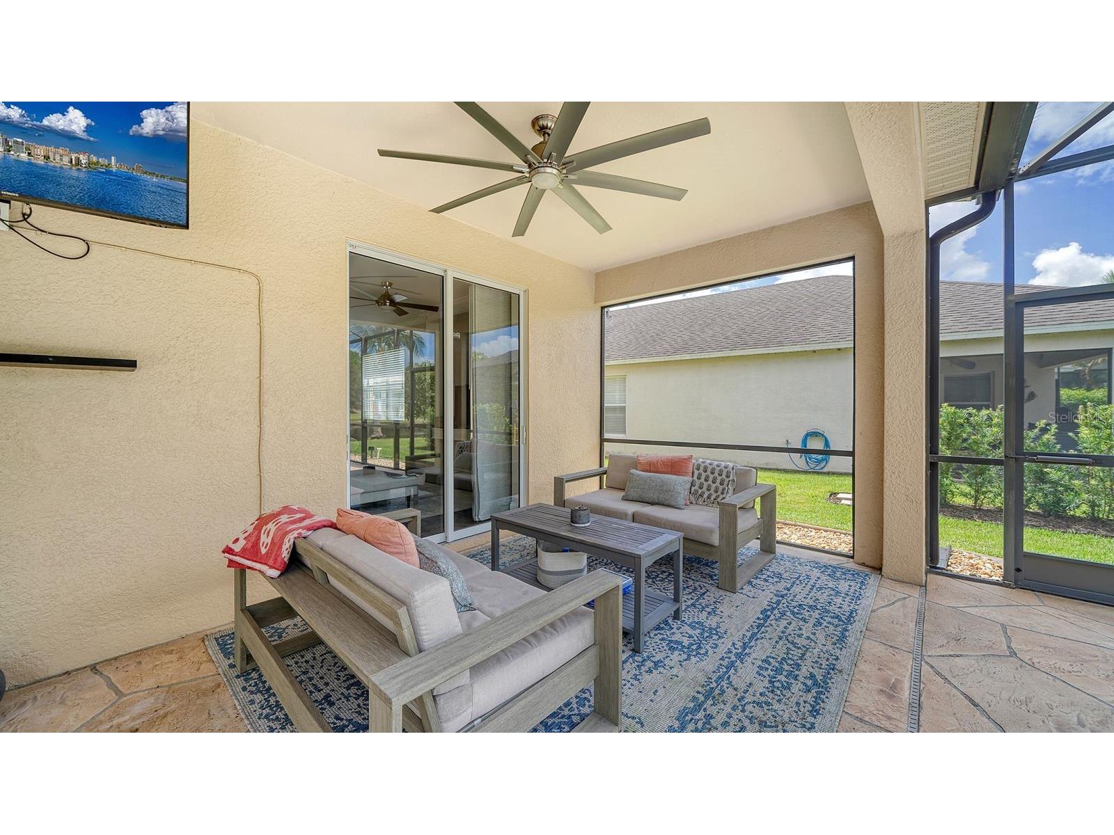 6122 Blue Runner Court Lakewood Ranch FL 34202 - LAKE UIGLEIN A4686699 image7