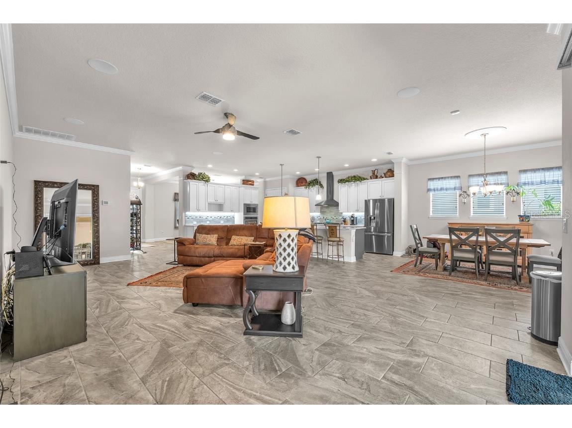 6122 Watercolor Dr Lithia FL 33547 TB8413172 image24