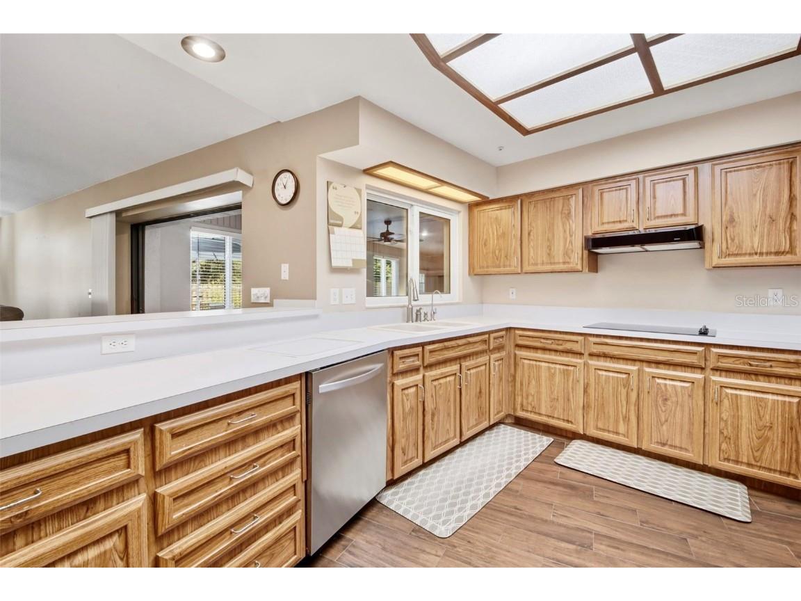 6122 Wisteria Loop Land O Lakes FL 34638 TB8456746 image32