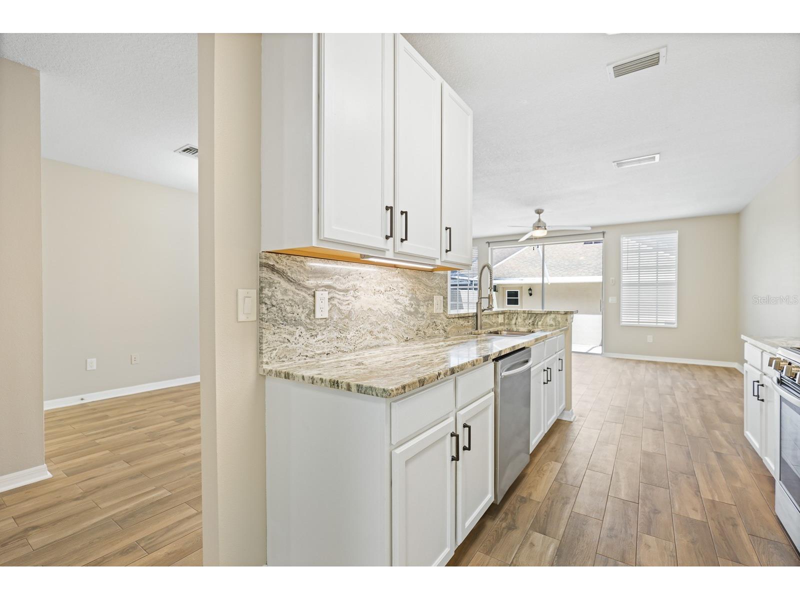 6123 Fishhawk Crossing Boulevard Lithia FL 33547 TB8510420 image12