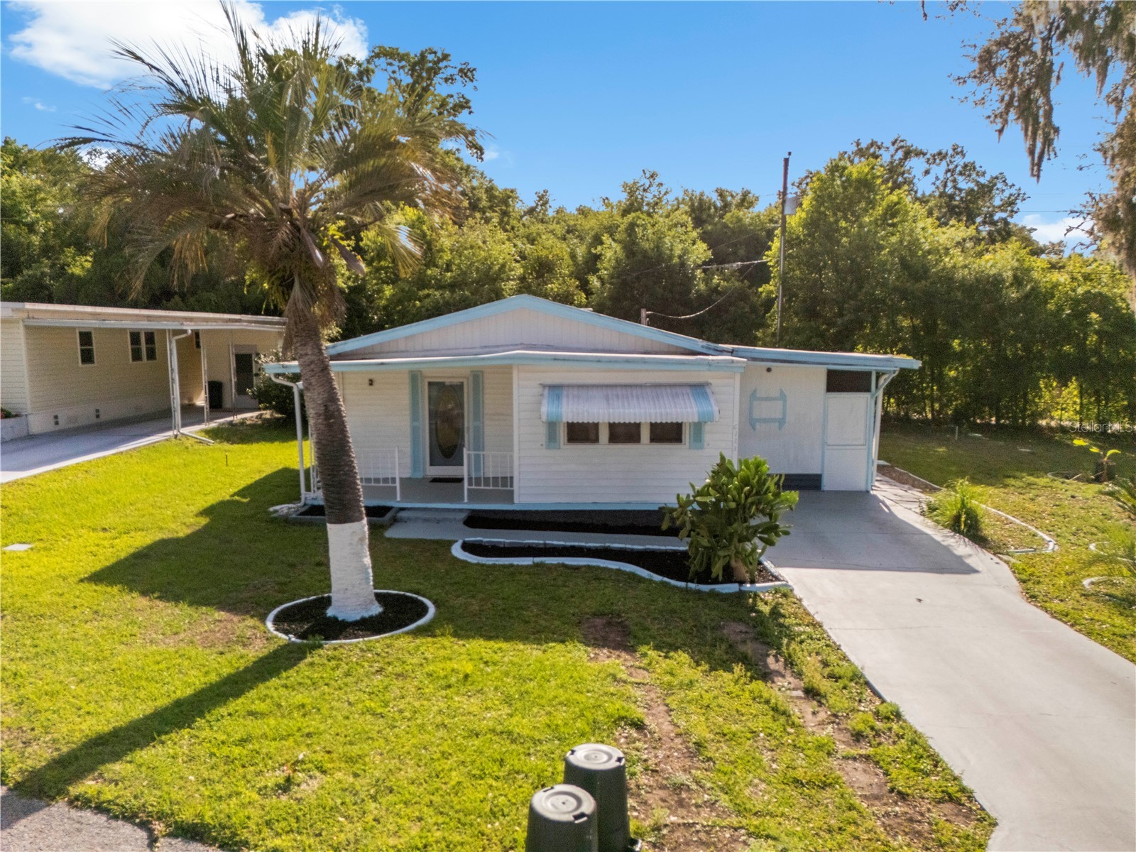 6123 Ridgewood Drive Zephyrhills FL 33542 TB8494273 image1