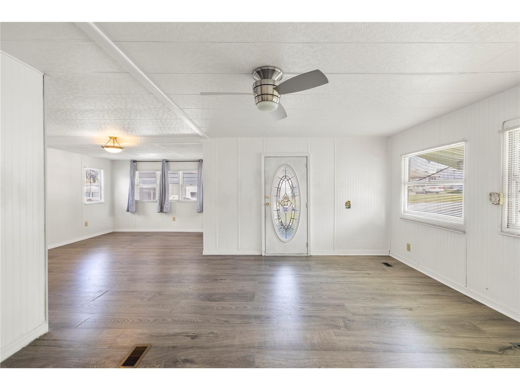 6123 Ridgewood Drive Zephyrhills FL 33542 TB8494273 image11