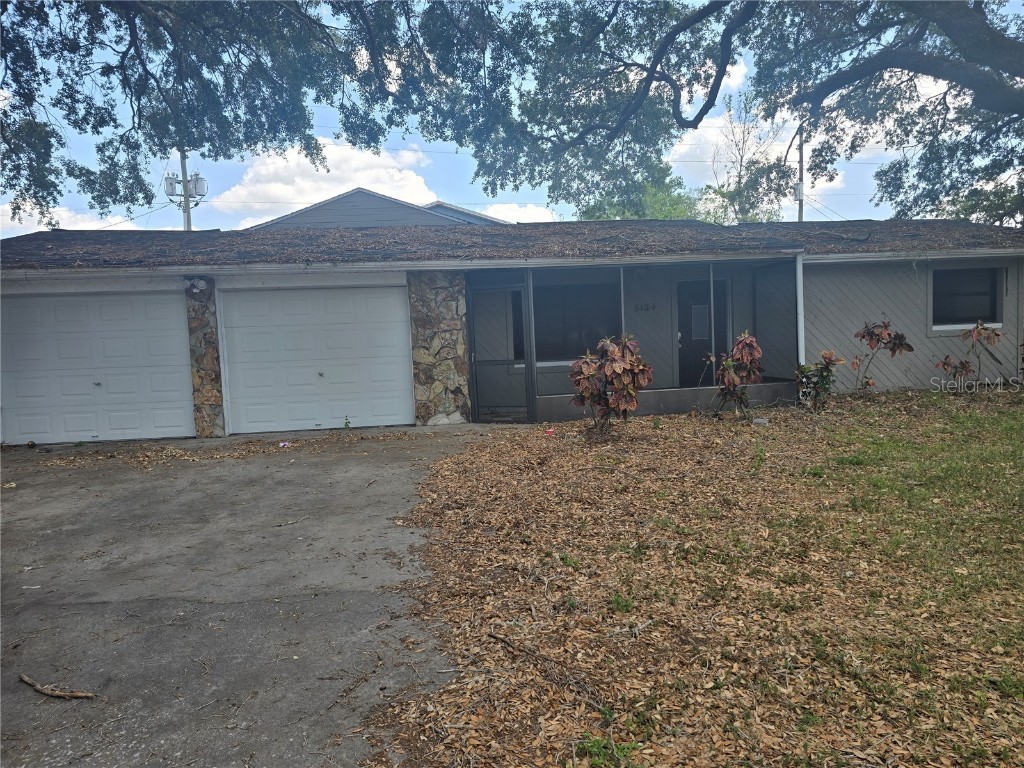 6124 11th Street Zephyrhills FL 33542 TB8414572 image1