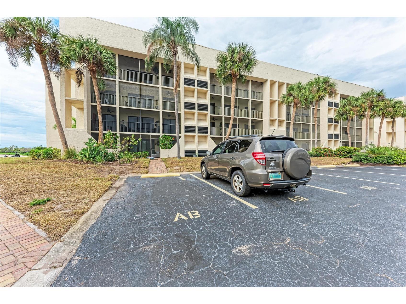 6124 43rd Street W #205A Bradenton FL 34210 A4675777 image1