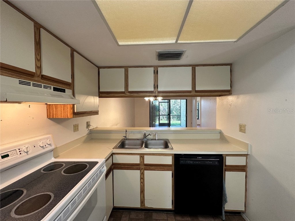 6125 113th Street #505 Seminole FL 33772 TB8361551 image10