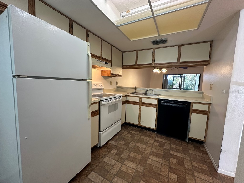 6125 113th Street #505 Seminole FL 33772 TB8361551 image18