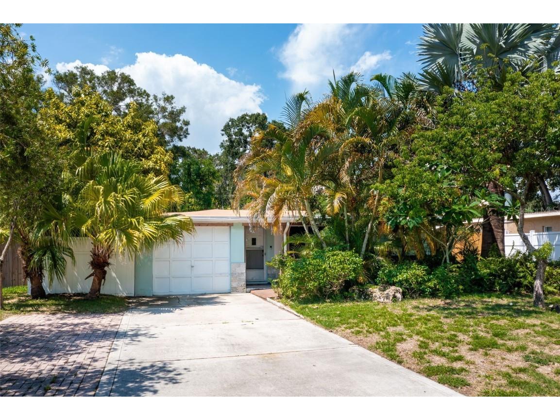 6125 55th Avenue N Saint Petersburg FL 33709 U8209483 image1