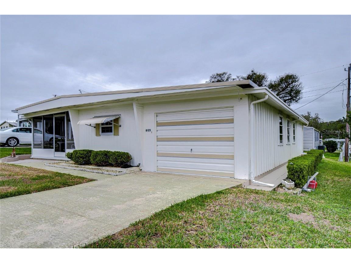 6125 Alpine Drive Zephyrhills FL 33542 TB8346055 image2