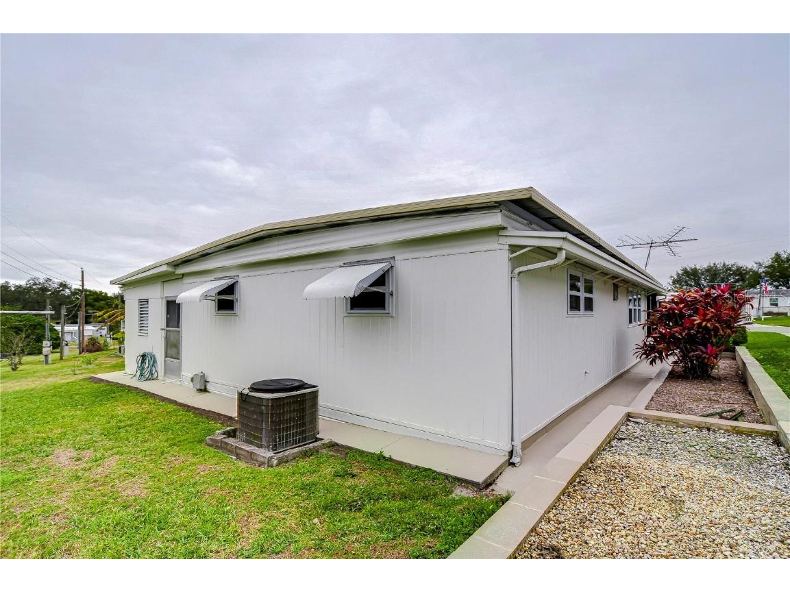 6125 Alpine Drive Zephyrhills FL 33542 TB8346055 image37