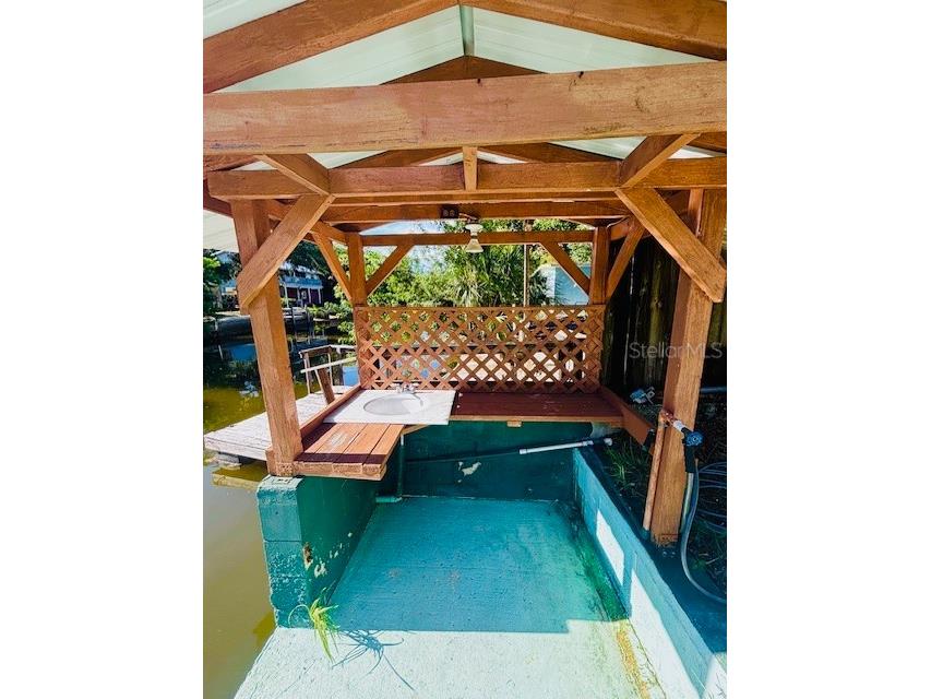6125 Beacon Point Drive Weeki Wachee FL 34607 TB8437402 image23