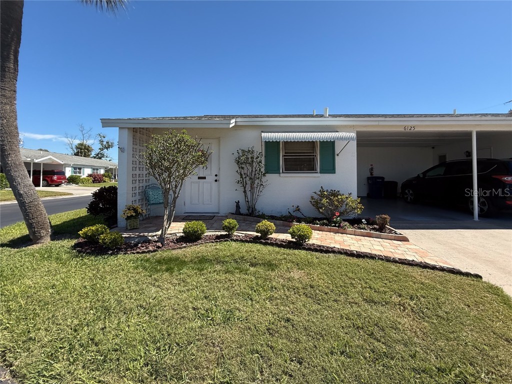 6125 Coral Way Bradenton FL 34207 A4644203 image1