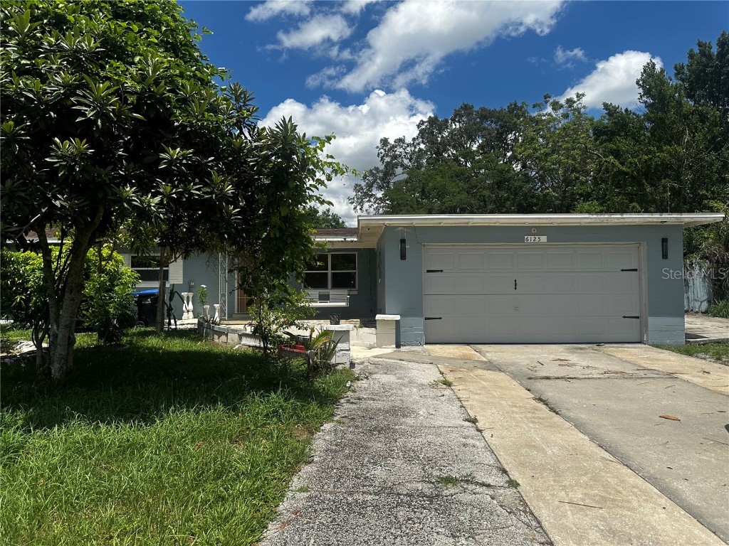 6125 Medford Court Orlando FL 32808 O6335870 image1