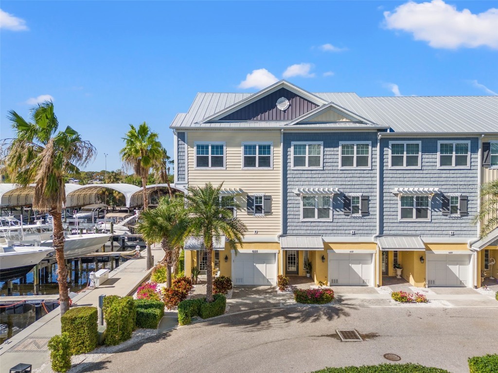 6125 Moorings Drive S Saint Petersburg FL 33712 TB8323718 image1