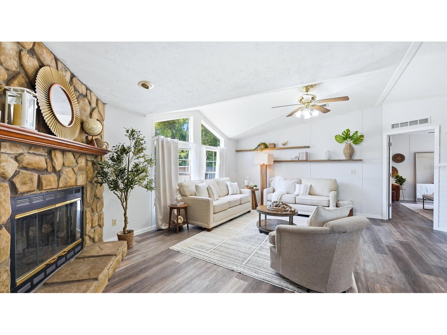 6125 Shirley Avenue Gibsonton FL 33534 A4689217 image11