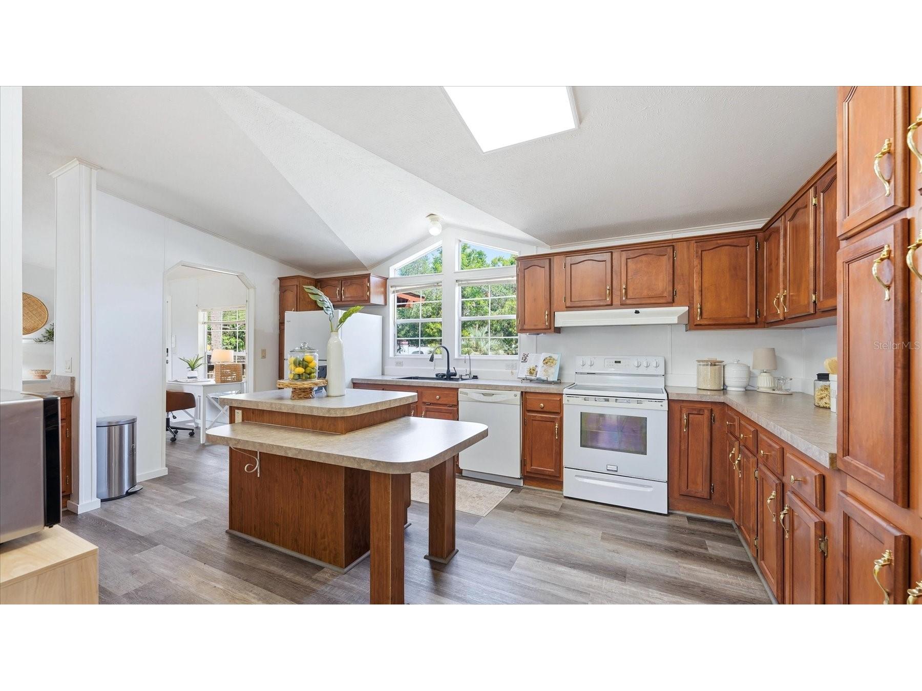 6125 Shirley Avenue Gibsonton FL 33534 A4689217 image17