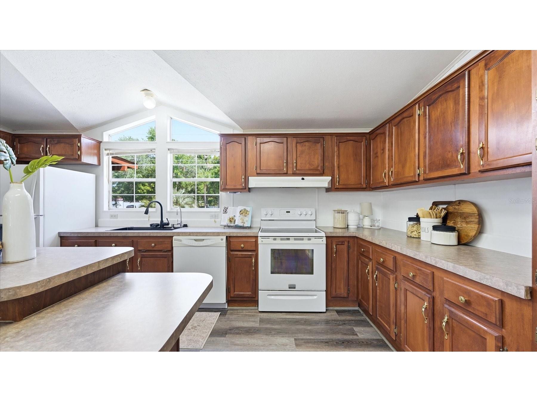 6125 Shirley Avenue Gibsonton FL 33534 A4689217 image18