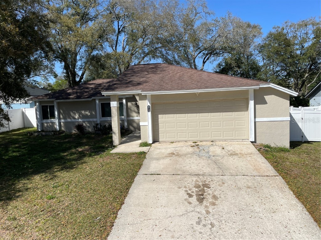 6125 Sparling Hills Circle Orlando FL 32808 O6183422 image1