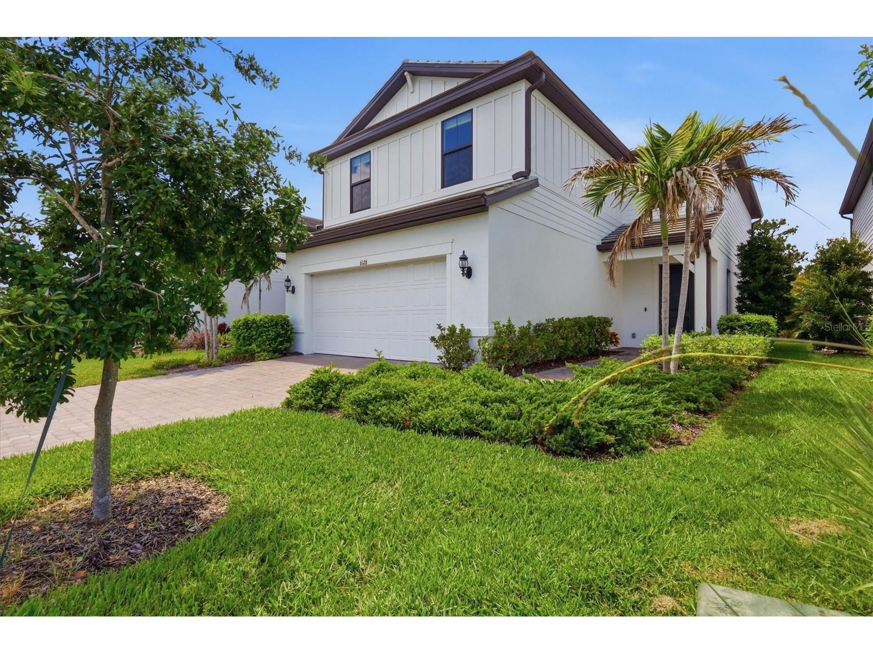 6126 Bluestar Court Lakewood Ranch FL 34211 A4691898 image2