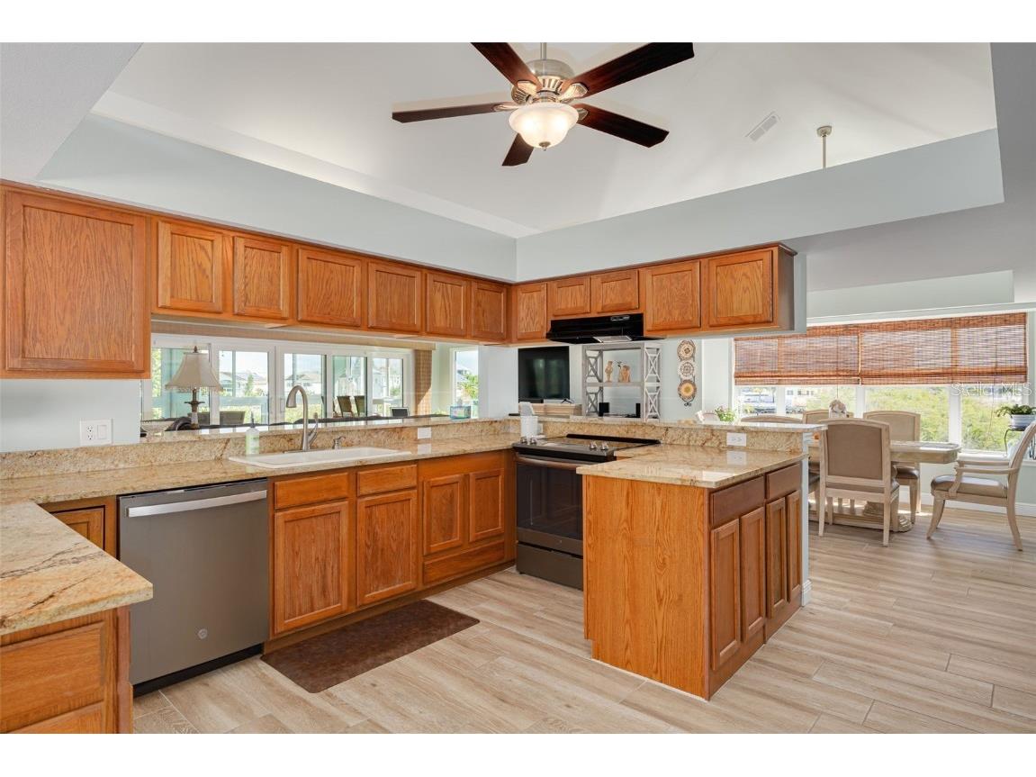 6126 Seaside Drive New Port Richey FL 34652 W7880693 image9