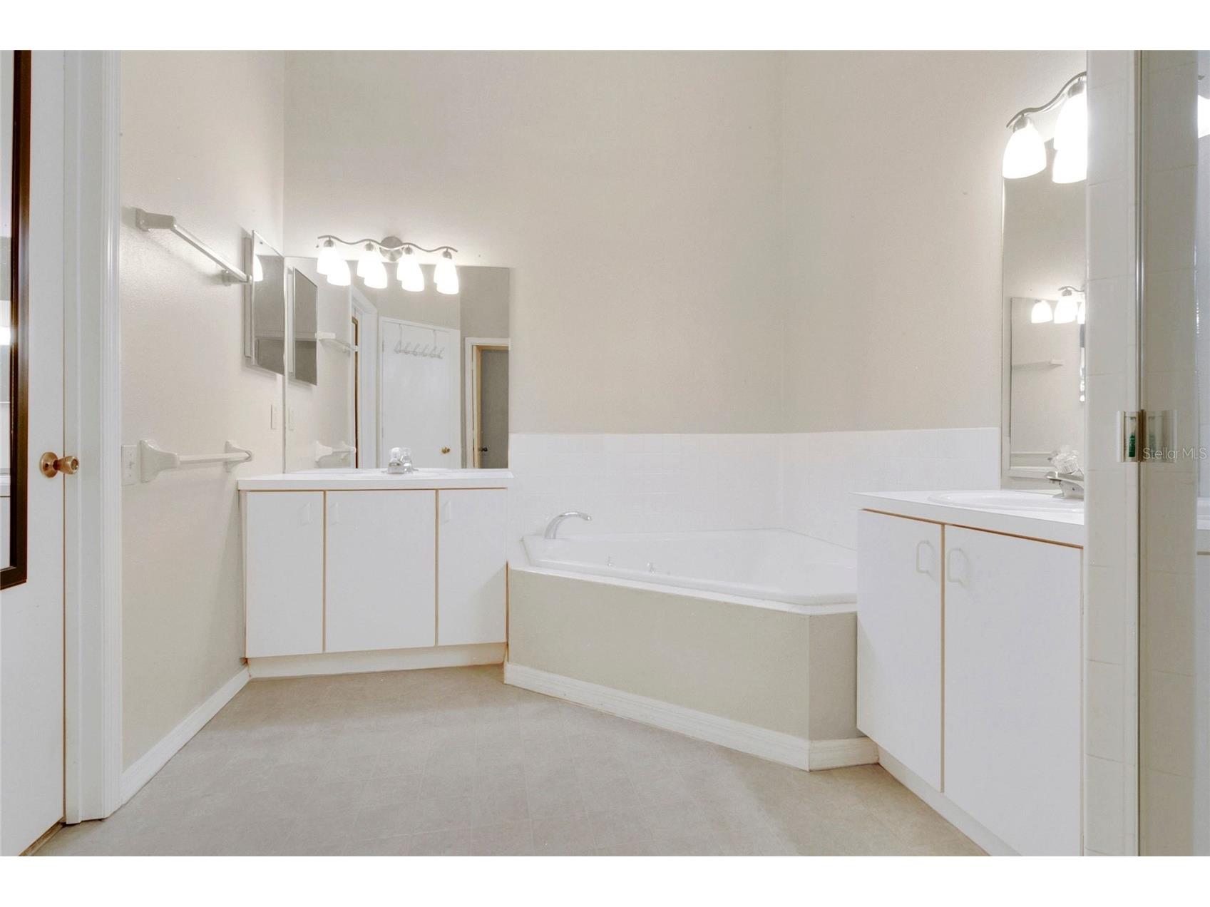 6126 Sunnyvale Drive #2303 Orlando FL 32822 O6409989 image14