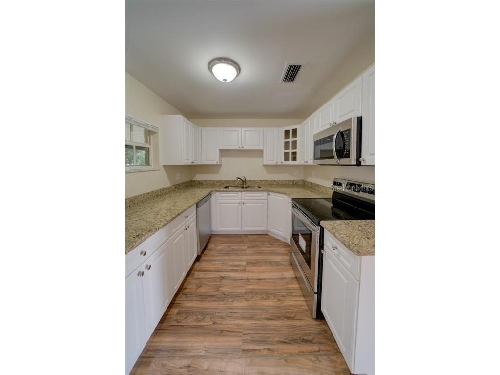 6126 Whiteway Drive Temple Terrace FL 33617 TB8449629 image21