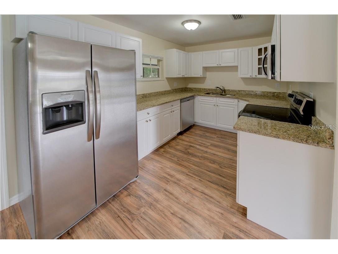 6126 Whiteway Drive Temple Terrace FL 33617 TB8449629 image3