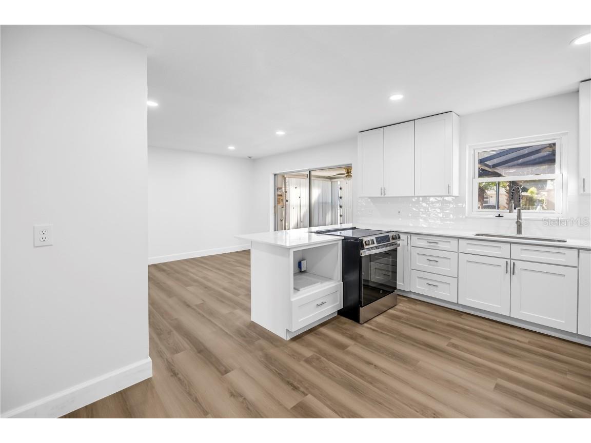 6127 18th Street Zephyrhills FL 33542 TB8444132 image17