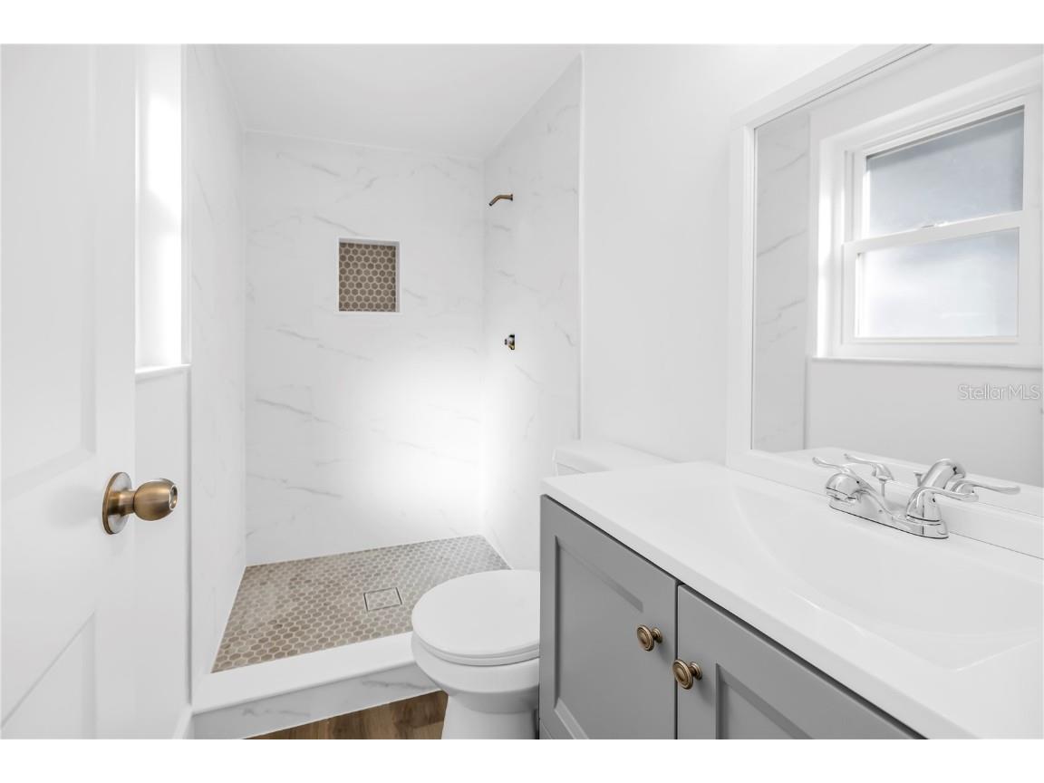 6127 18th Street Zephyrhills FL 33542 TB8444132 image26