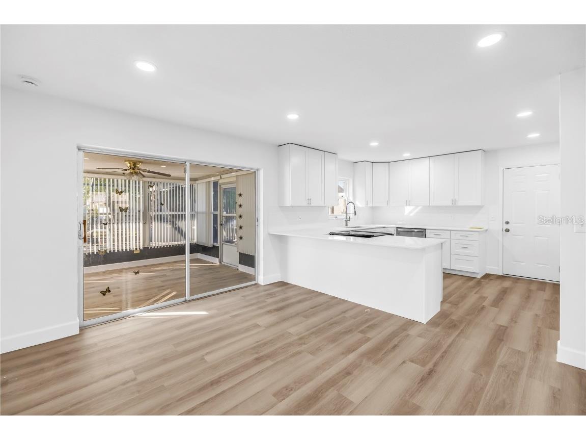 6127 18th Street Zephyrhills FL 33542 TB8444132 image7