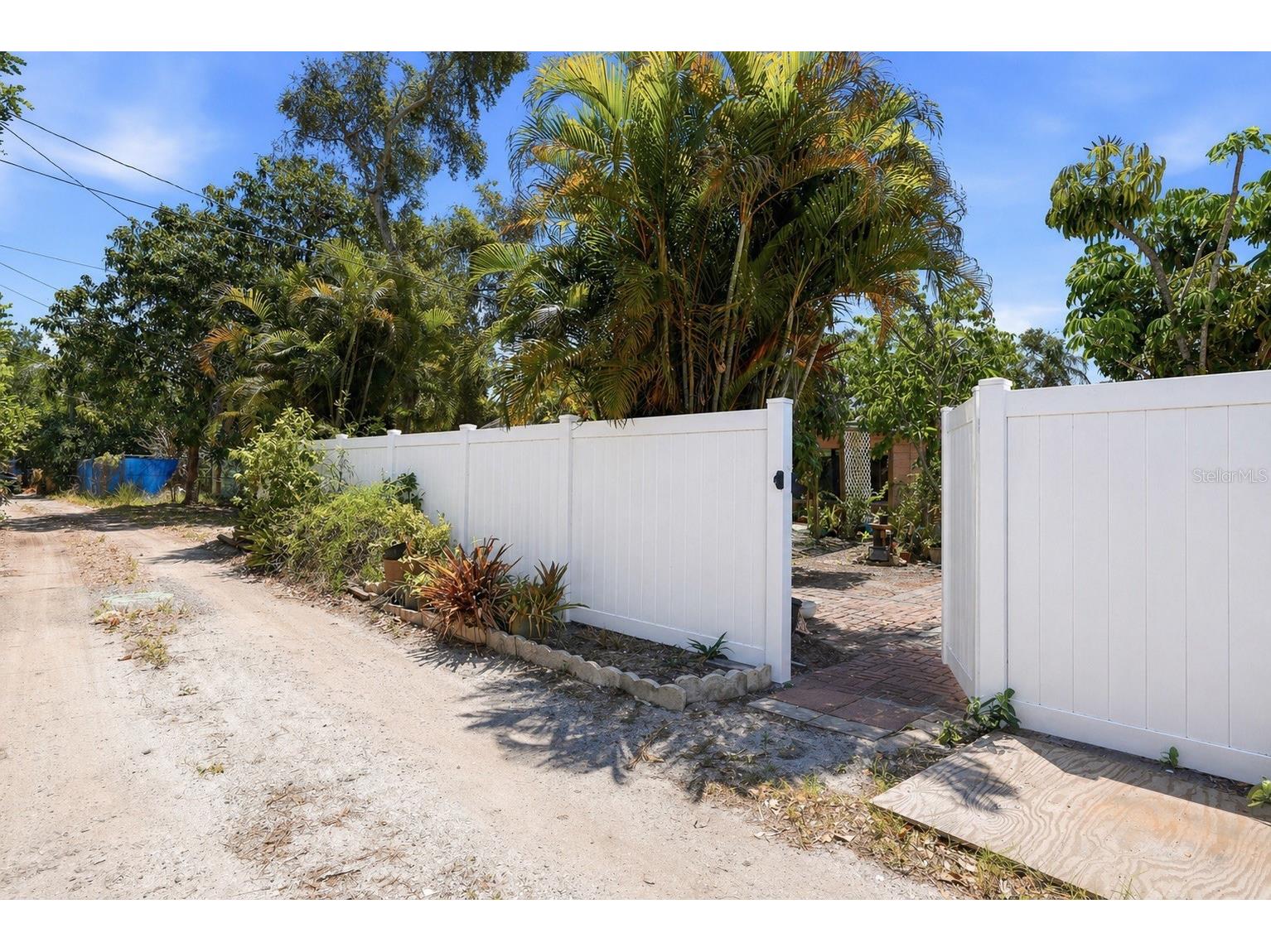 6127 4th Avenue S Saint Petersburg FL 33707 TB8490548 image8