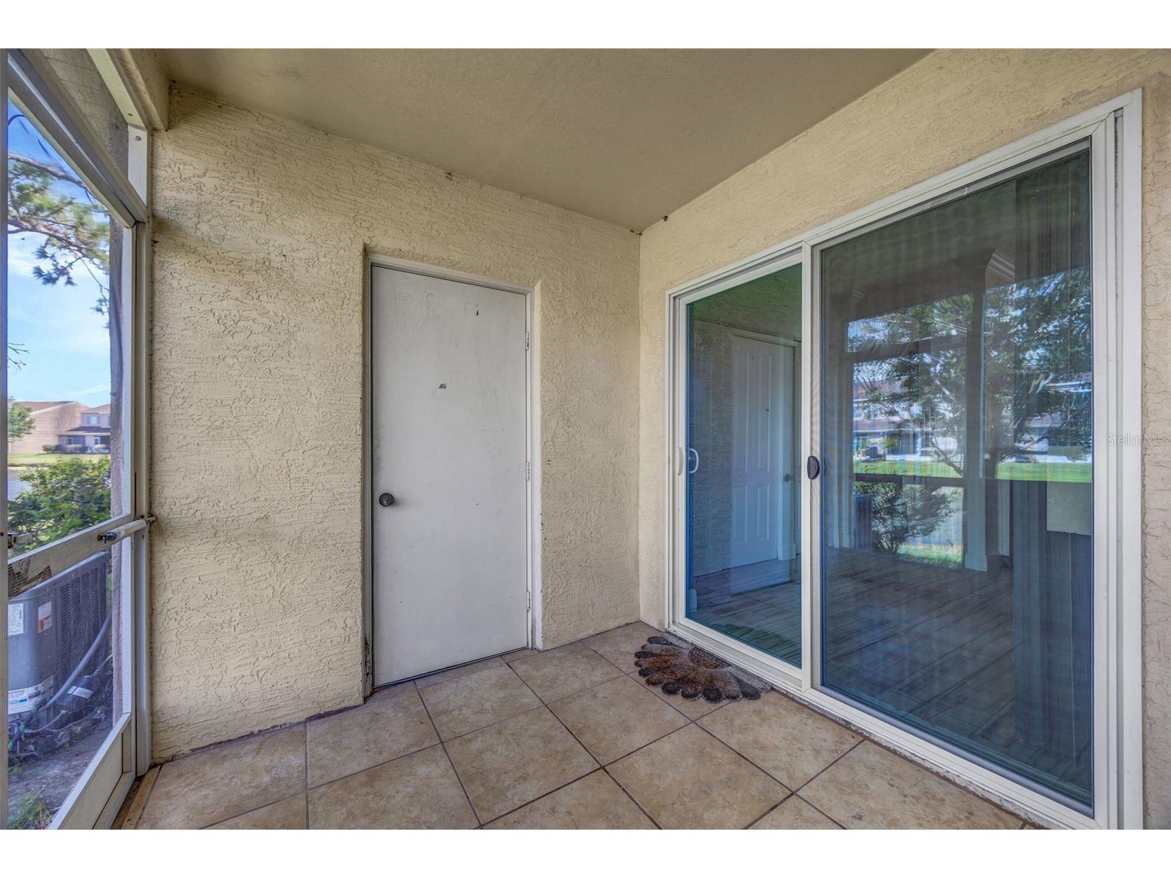 6127 Bayside Key Drive Tampa FL 33615 TB8523919 image39