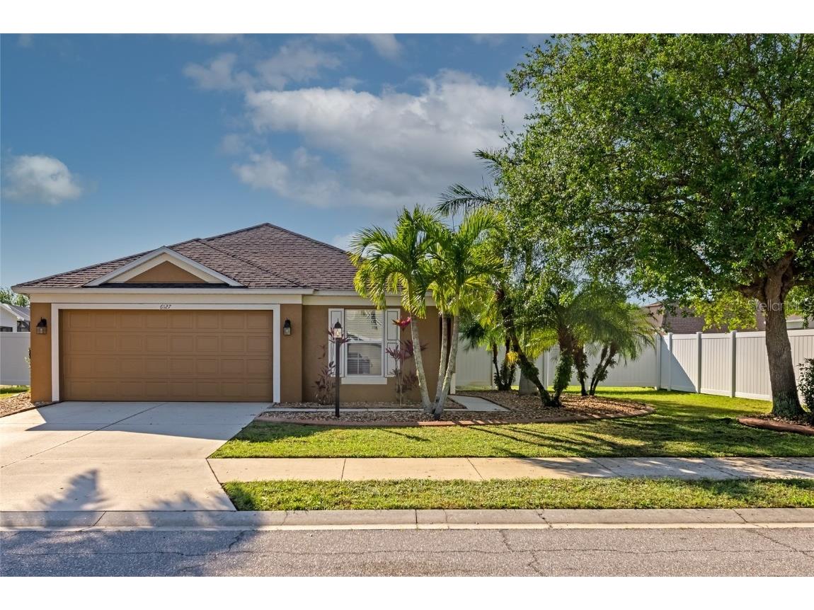 6127 Blue Runner Court Lakewood Ranch FL 34202 A4528364 image1