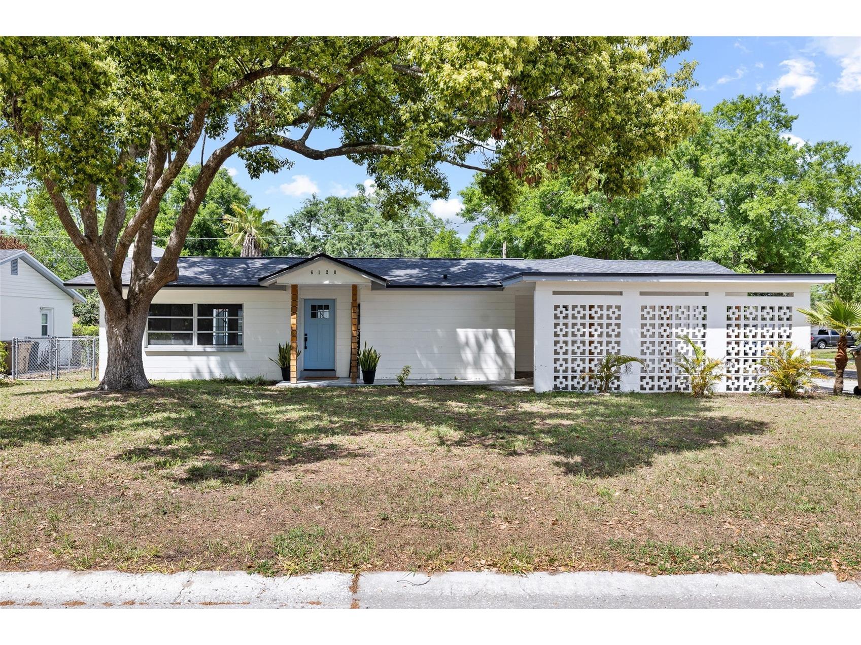 6128 E 111th Avenue Temple Terrace FL 33617 TB8493460 image1